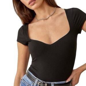 Reformation Zya Ribbed Top Womens Size Small Black Sweat Heart Neckline Knit Tee